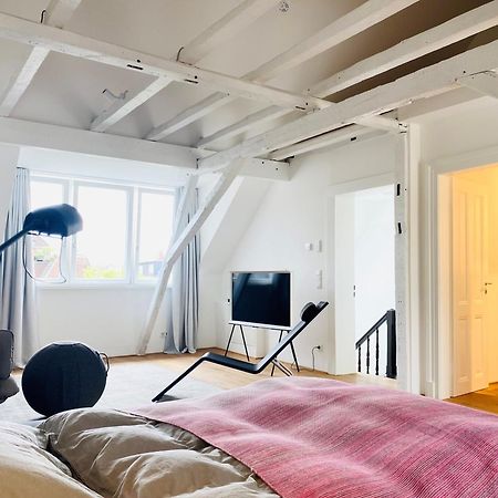Ferienwohnung Zehuus Mit Domblick Und Dachterrasse Köln Exterior foto